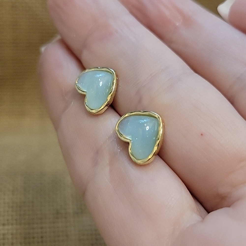 🔥LAST PAIR🔥 BABY BLUE SHIMMER HEART EARRINGS - Picture 4 of 6